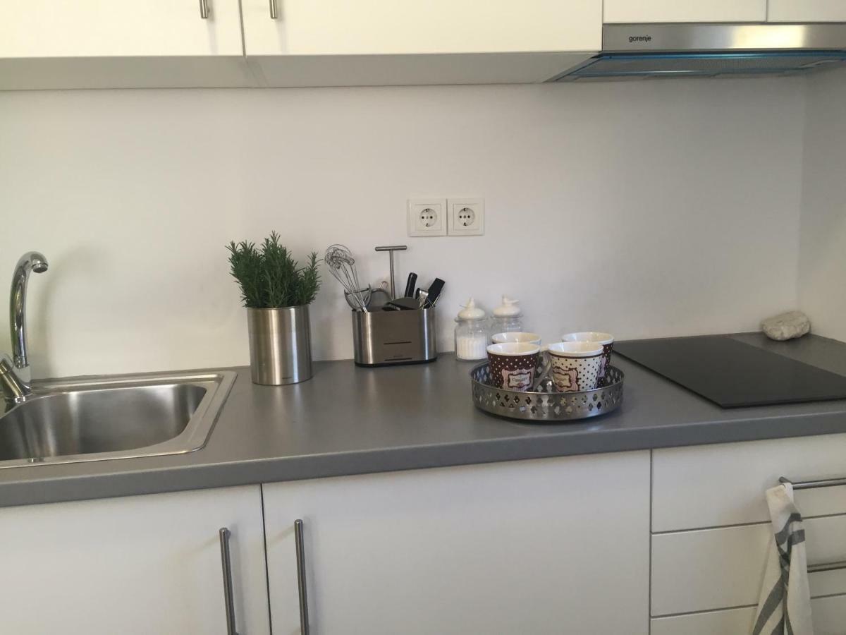 Apartamento Apartman Zeljka Podgora Exterior foto